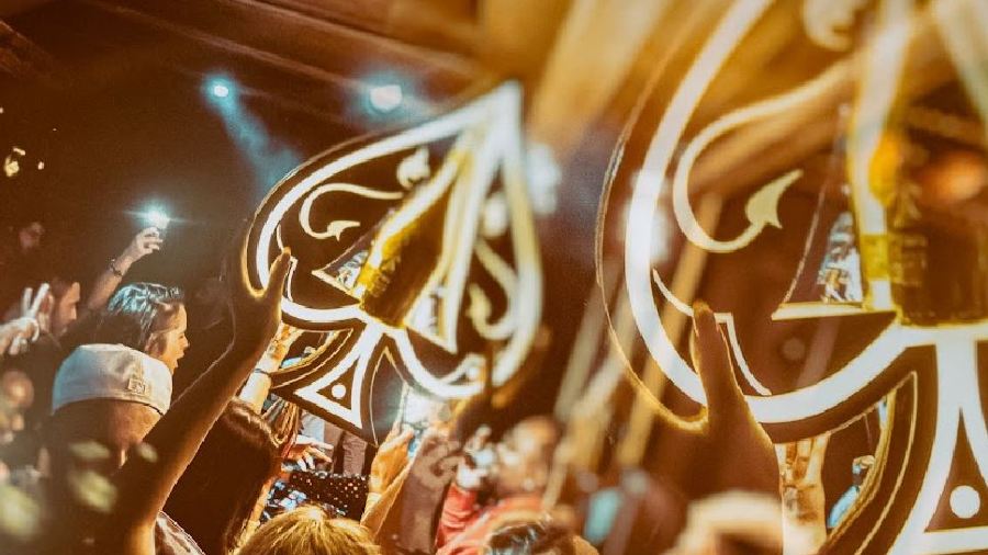 BLING | Exclusive Night Club in Dubai | FIVE Palm Jumeirah