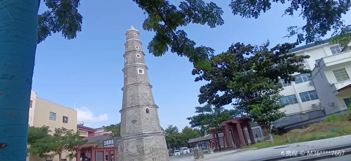 Hotels near Yingwang Tower