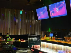 Hyper Club