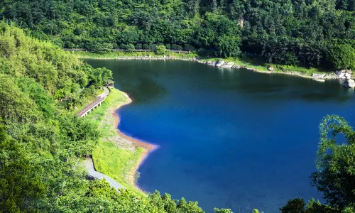 Guyu Lake