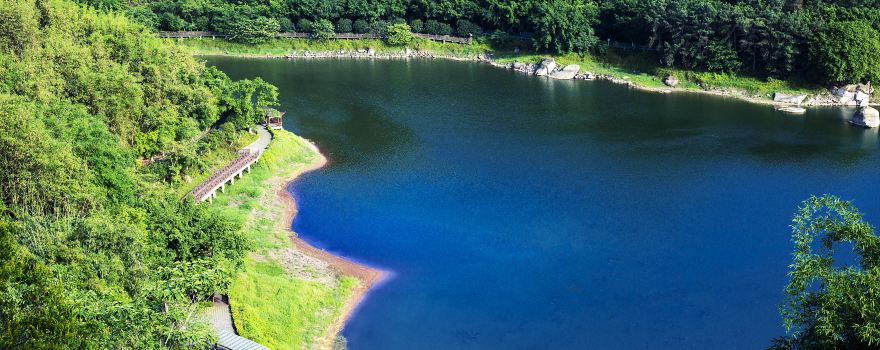Guyu Lake