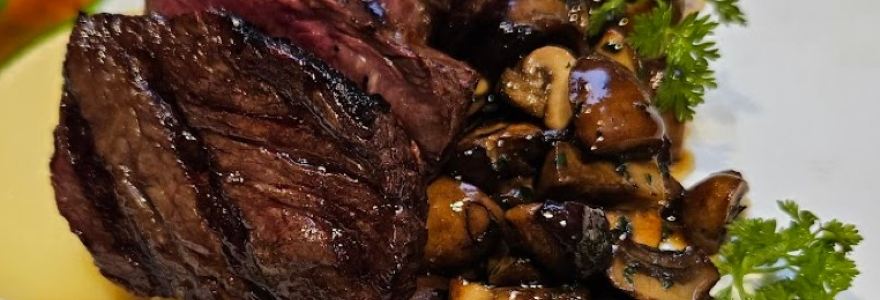 Social Eating House + Bar