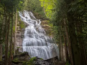 Bridal Veil Falls Provincial Park