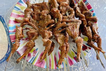 愛樂熱木肉饢烤包子