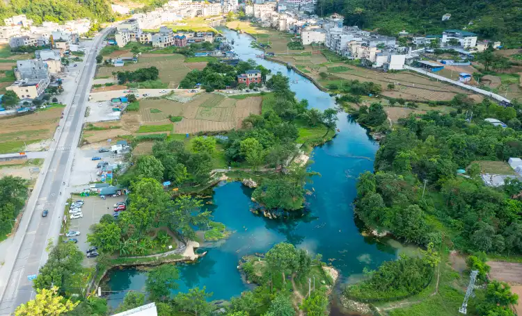 Echarm Hotels in Du'an