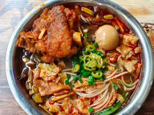 Xin Yue River Snail Rice Noodles (Lixin Road Branch)