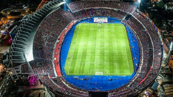 Estadio ueno La Nueva Olla