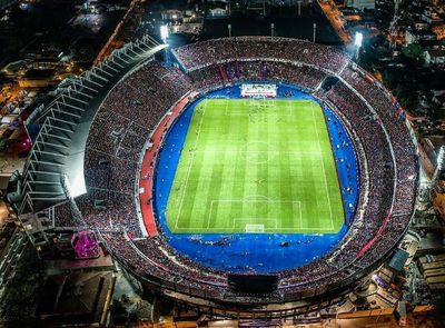 Estadio ueno La Nueva Olla