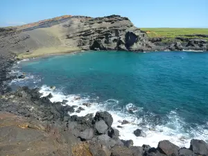 Papakōlea Green Sand Beach