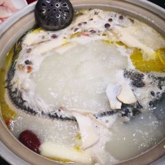 银杏乌鱼庄(湖滨路店) User Photo