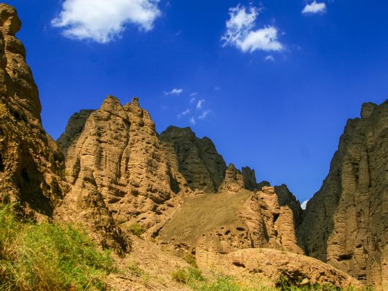 Jingtai Yellow River Stone Park