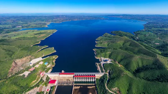 Baishi Reservoir