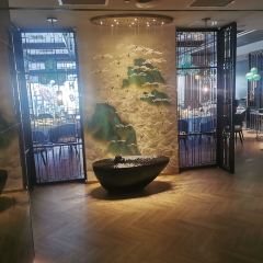 Shanghai Jichen Weijing Hotel · Jiuxi · Four Seasons Huaiyang(jingandian) User Photo