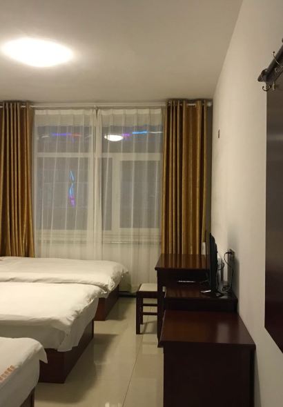 承德丰宁坝上胖哥农家院