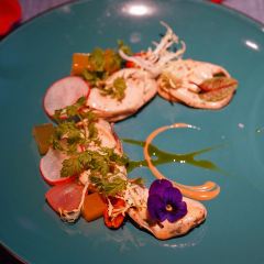 LUNETTE BY AMANDA 여행 사진