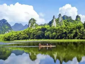 Luocheng Wuyangjiang Mizhu Forest Scenic Area