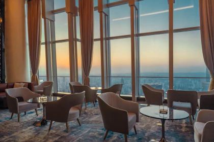 南宁龙光那莲豪华精选酒店·云霄酒廊·威士忌·鸡尾酒吧