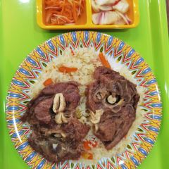 哈里克特色抓饭 User Photo