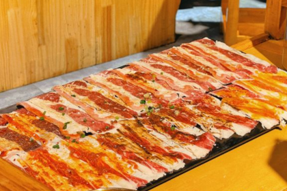 炙味本铺炭火烤肉专门店(范蠡路店)