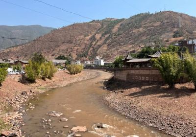 Baofeng Ancient Town