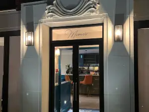Mimi's