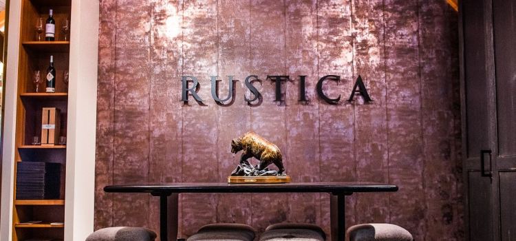 Rustica Steakhouse at Silvertip Golf Resort