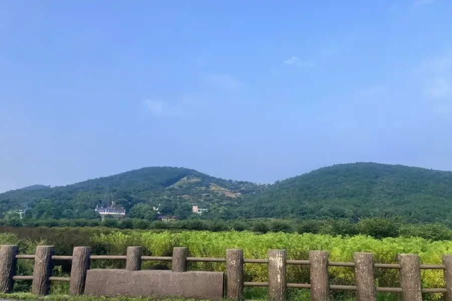 廬江夾山蕻森林公園生態旅遊區