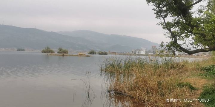 Huangcaozhou National Wetland Park