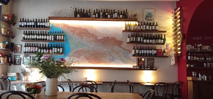 DADI wine bar and shop