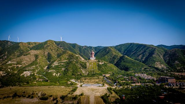 Zhongtiao Mountain Shentan Grand Canyon - Statue of Guan Gong