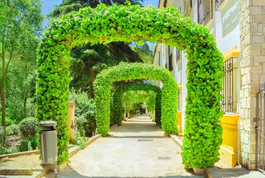 Hotels near Alameda del Tajo