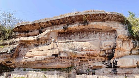 Sleeping Buddha Courtyard