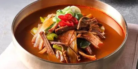 Moon Bae-dong Yook-kal