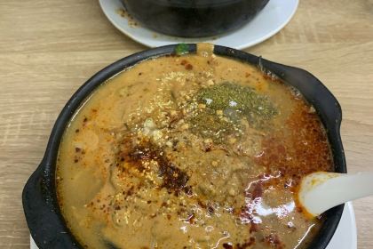 曹师傅砂锅麻辣烫