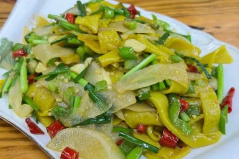 LAO MA CAI