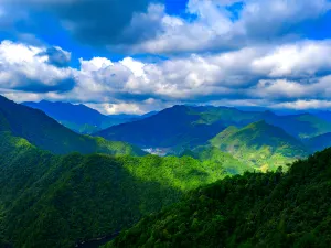 Qianjiangyuan National Forest Park