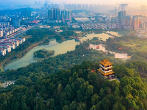 廈門飛明月山機場