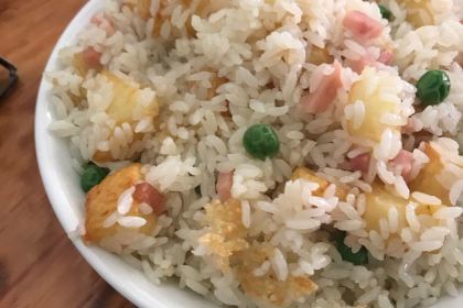 吴老妈石锅鱼(乾景商业中心店)