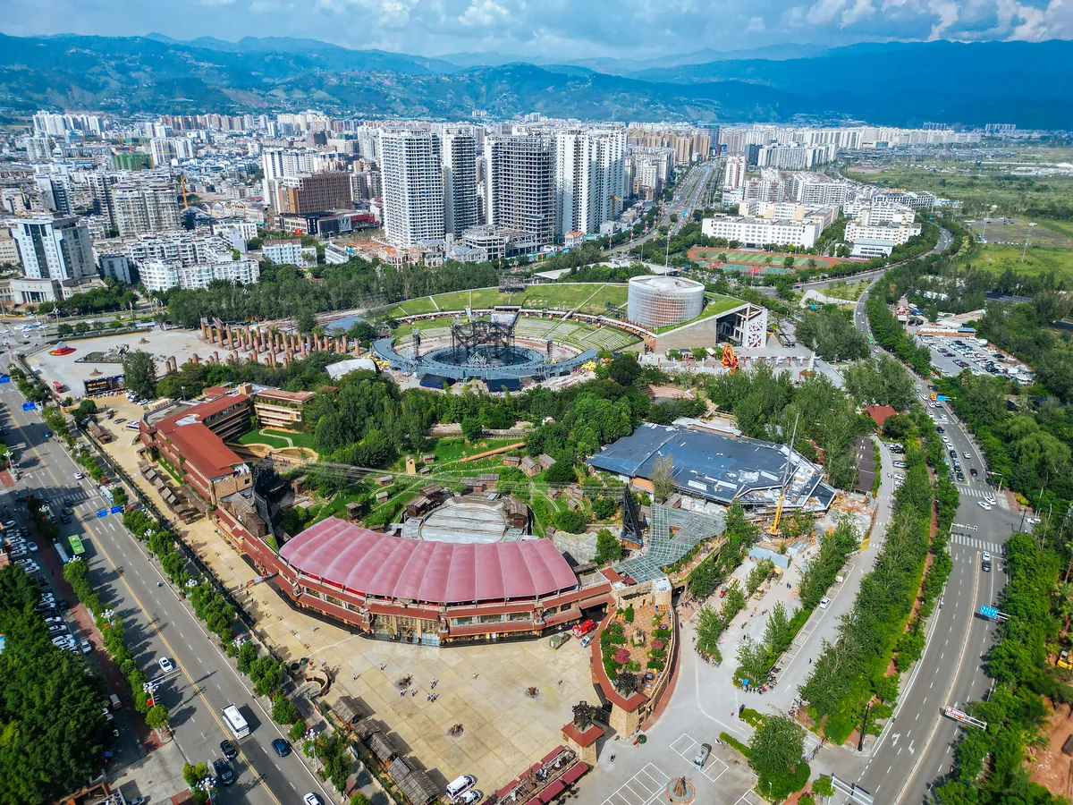 Liangshan “A Re Niu" Folk Culture Village