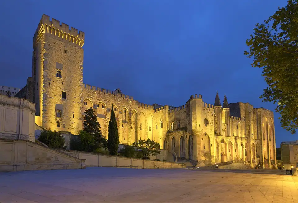 5_Palais des Papes