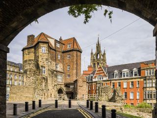 Hotels near Royal Victoria Infirmary Newcastle
