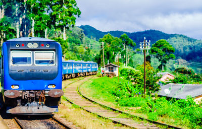 Udarata Menike Express Train