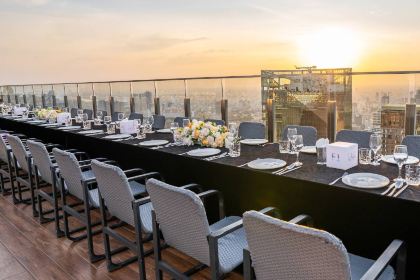 La Vida Skybar by Morgan