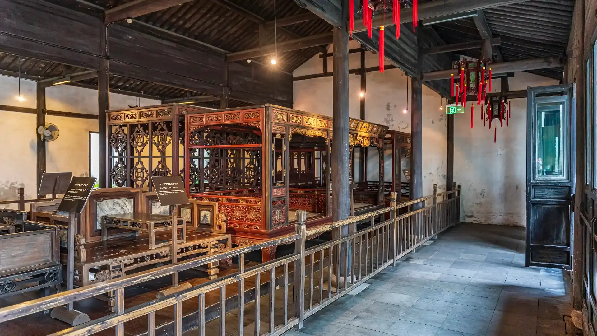 Các khách sạn gần Jiangnan Bed Museum