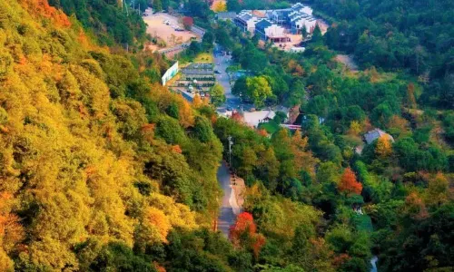 Lianghuang Mountain Scenic Area