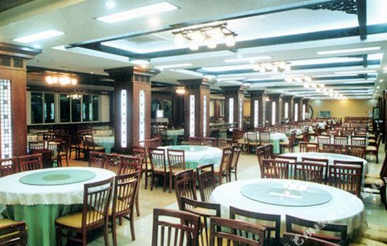 云南水富成中白云酒店·中餐厅