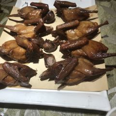 Sun da chu pigeon restaurant(zi qiang road Branch) User Photo