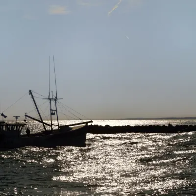 Отели рядом с достопримечательностью «Ocean Drive»