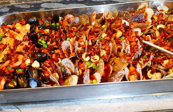 蓬萊飯店全季海鮮自助百匯