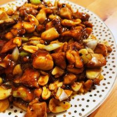 Wanguiyueliangwan User Photo
